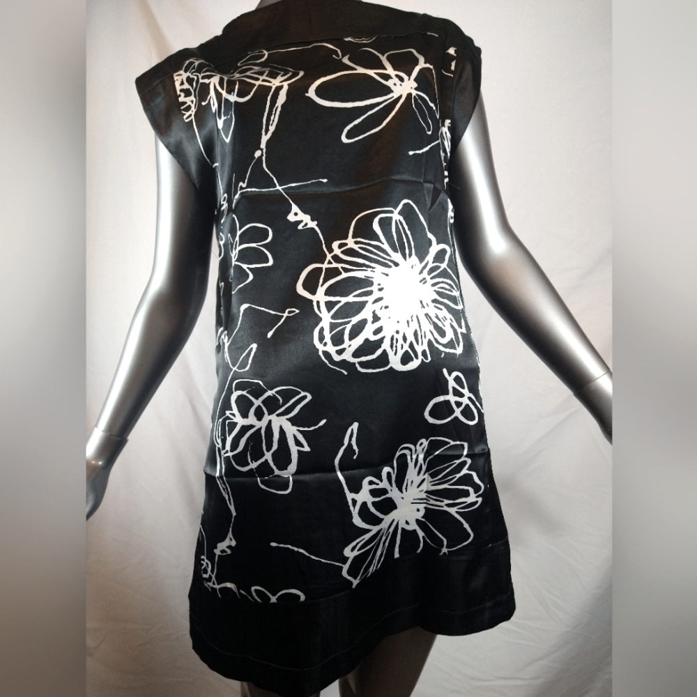 Aziz Black and White Mini Dress or Shirt size Small IT 7